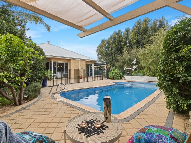 44 Booker Street, Dianella, WA 6059 AUSTRALIA