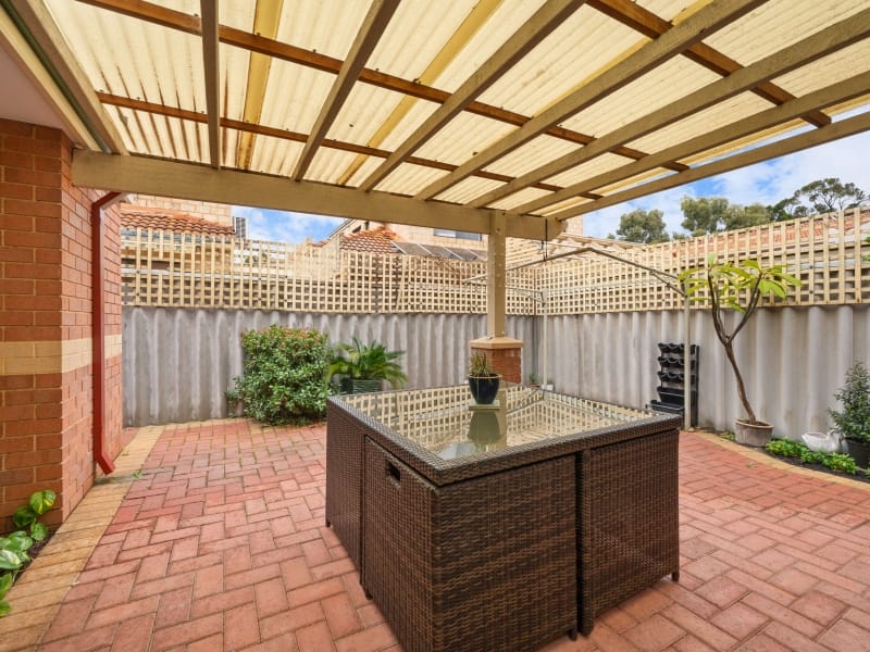 2/6 Yarruk Street, Yokine, WA 6060 AUSTRALIA