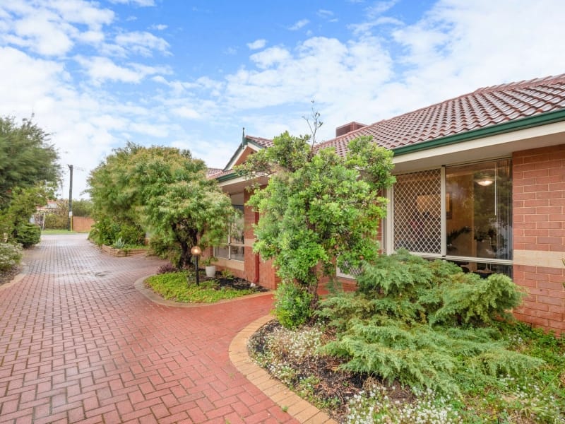 2/6 Yarruk Street, Yokine, WA 6060 AUSTRALIA