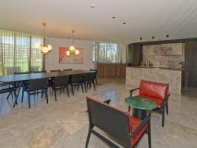 205/5 Davies Road, Claremont, WA 6010 AUSTRALIA
