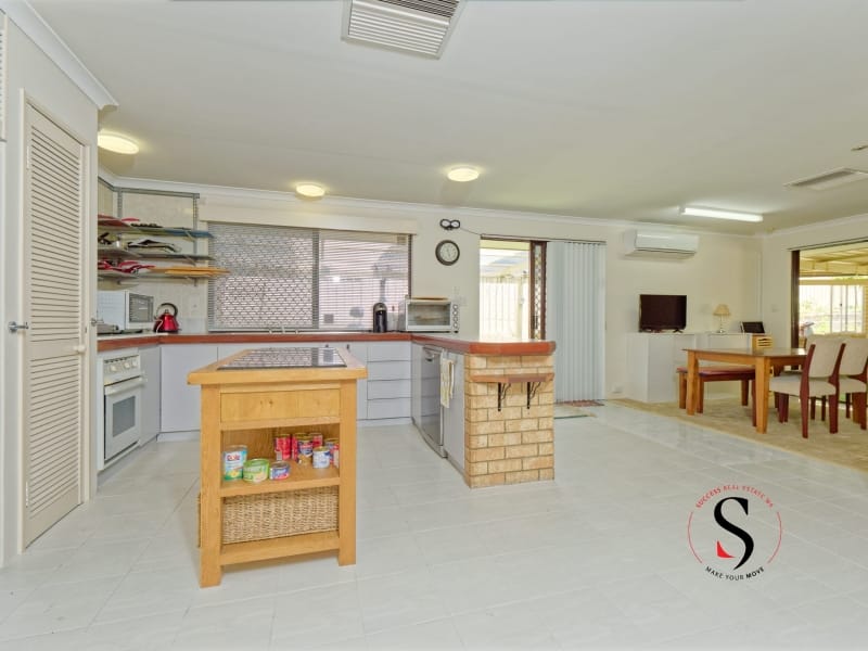 25 Allamanda Gardens, Mirrabooka, WA 6061 AUSTRALIA