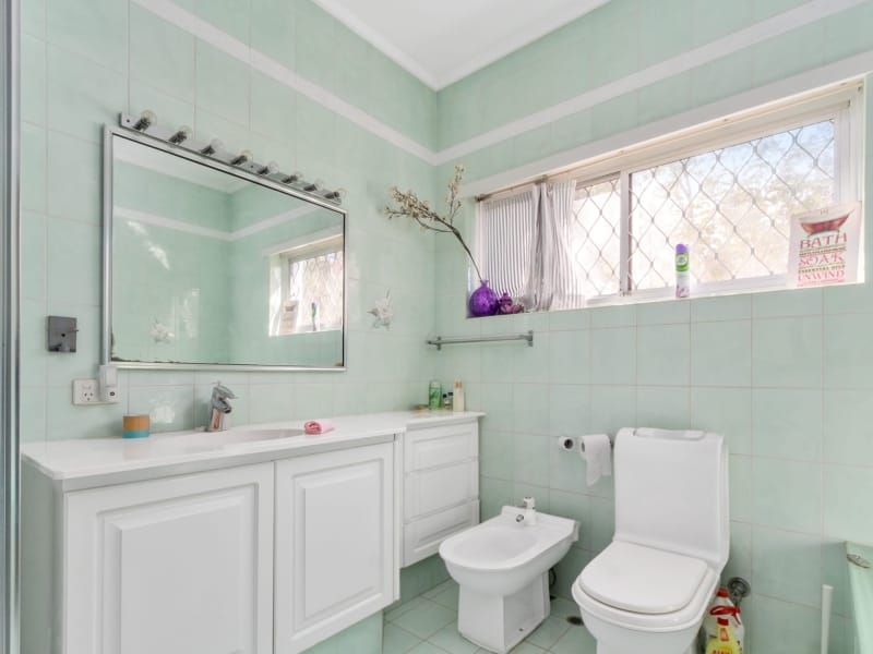 2 Meenaar Crescent, Coolbinia, WA 6050 AUSTRALIA