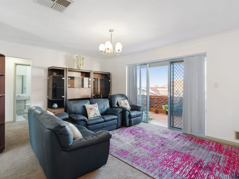 13/87 Glanton Way, Dianella, WA 6059 AUSTRALIA