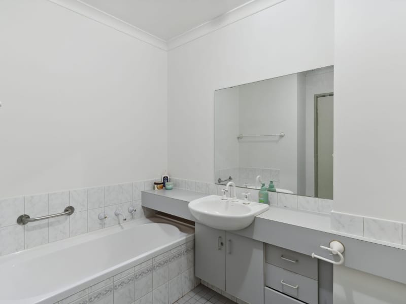 13/87 Glanton Way, Dianella, WA 6059 AUSTRALIA