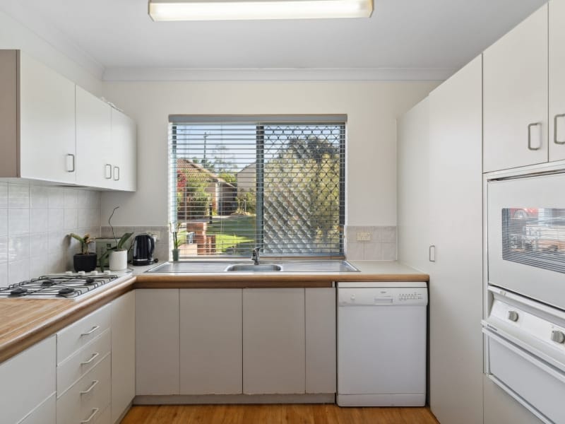 13/87 Glanton Way, Dianella, WA 6059 AUSTRALIA